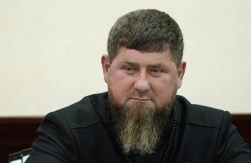 Armi, violenza e il culto del padre: il piccolo Kadyrov ha fatto carriera