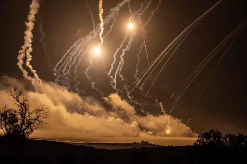 "Si rischia una guerra nucleare". Lo scenario da incubo dietro l'attacco di Teheran