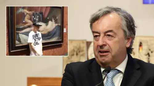 Burioni stronca gli ecovandali contro il quadro di Velázquez: "Questi scemi..."