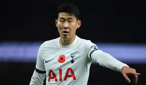 Premier, mima gli occhi a mandorla a Son: Daspo di tre anni a tifoso del Crystal Palace