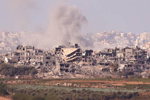 L'Iran: "Baciamo le mani di Hamas". Netanyahu: "No al ritorno dell'Anp a Gaza" | La diretta