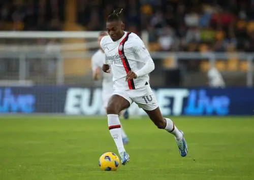 Il Milan contro tutti si aggrappa a Leao. E Pioli "accoglie" Ibra