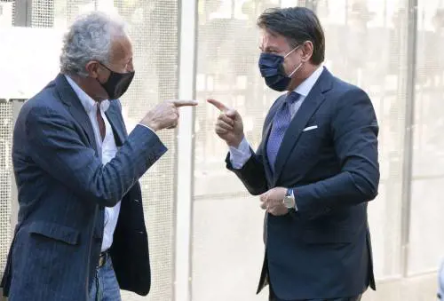 "Abuso di decreti". Travaglio attacca Meloni ma si scorda dei Dpcm di Conte