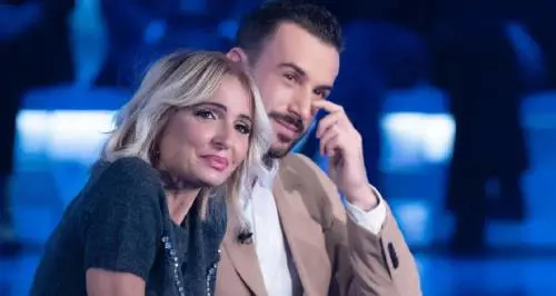 "Sindrome da trasfusione feto fetale". Veronica Peparini svela i problemi legati alla gravidanza