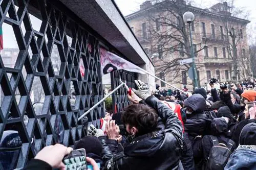 L'assalto degli studenti