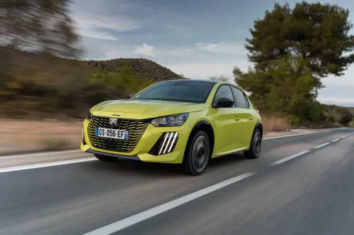 Peugeot e-208, guarda la gallery