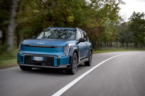 Kia EV9, primo contatto con il Suv elettrico della casa coreana