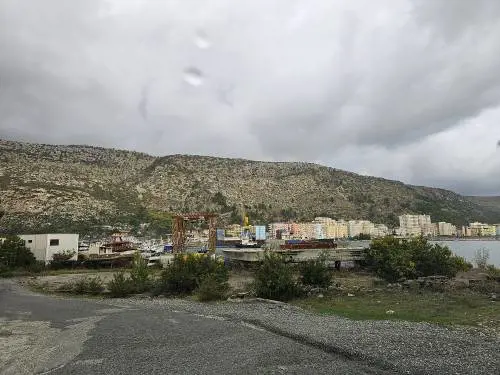 Il porto di Shengjin, dove è previsto lo sbarco dei migranti