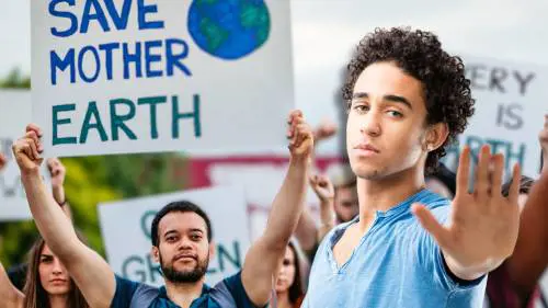 Clima, colpo di scena: tifosi green d’accordo coi “negazionisti”