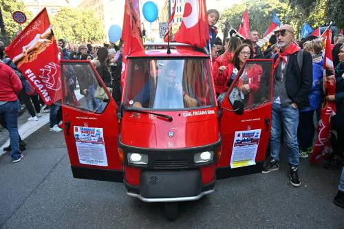 Sciopero, il grande flop. Salvini: "Ha vinto il buon senso"