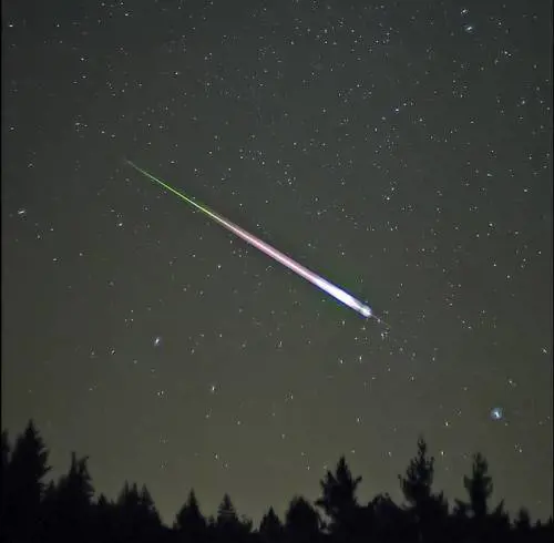 Weekend con le Leonidi: ecco come vedere la pioggia di meteore