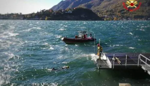 Annega nel lago di Como a 13anni: tra le ipotesi la prova di coraggio