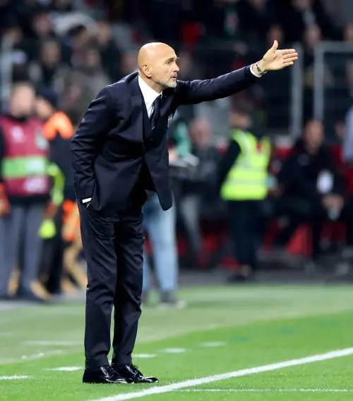 Biscotti mancati e rigori non dati. Però gli italiani mai contenti