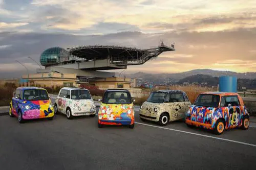Il design delle 5 FIAT Topolino in mostra sulla pista del Lingotto
