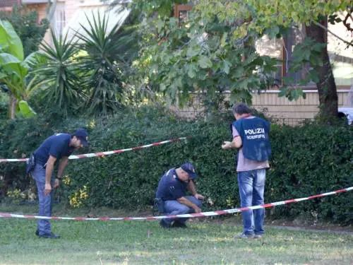 Spara e uccide il ladro dopo averlo scoperto: condannato per omicidio