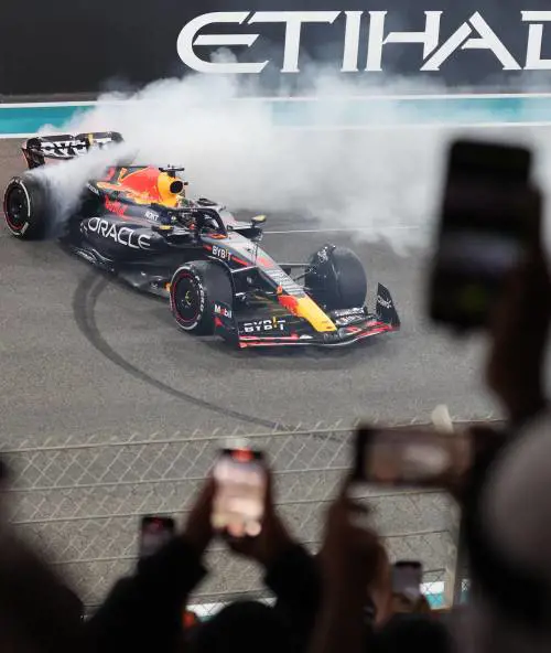 Max solo Max. E Leclerc 2° non "sorpassa" la Mercedes