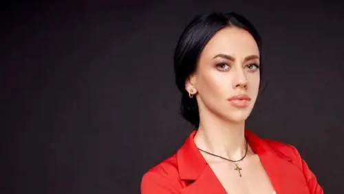 Marianna Budanova in una foto tratta dal suo canale YouTube.