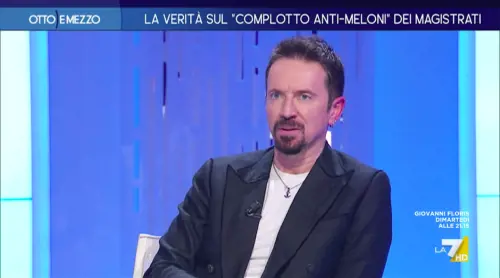 "Ho bloccato la Meloni". L'ultima pantomima di Scanzi