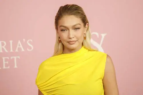  "Non avevo verificato": bufera sulla top model Gigi Hadid per la fake news su Israele