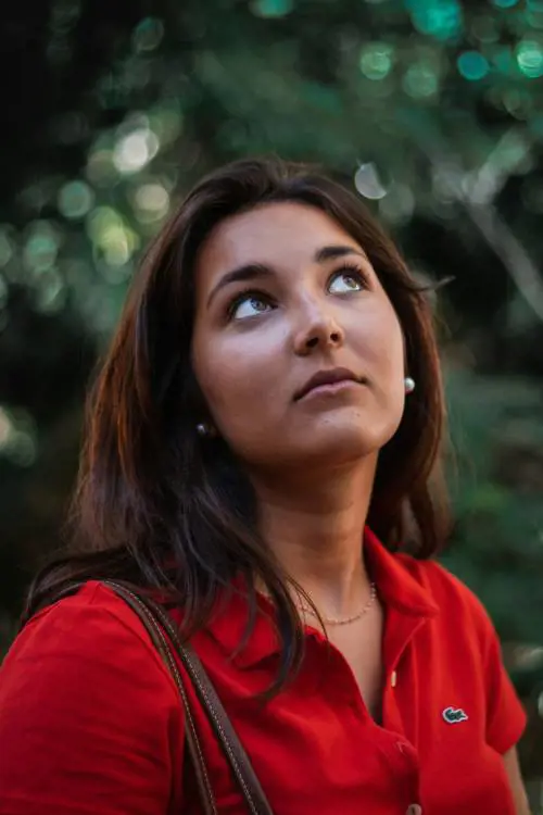 7 capi Lacoste da acquistare: il coccodrillo sempre di moda per tutta la famiglia