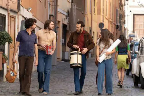 Non ci resta che il crimine, la nuova serie Sky con Marco Giallini è da non perdere