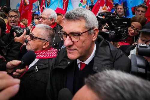 Landini, mani libere sulle epurazioni