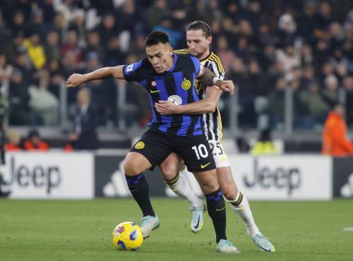 L’Inter a Napoli con tutti i titolari per rispondere alla Juventus. Chi gioca e dove vederla in tv