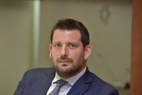 "Per i 2.700 esuberi dell'ex Alitalia va trovata una soluzione di mercato"