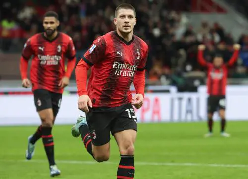 La scoperta del Milan: Theo multiuso si veste da leader