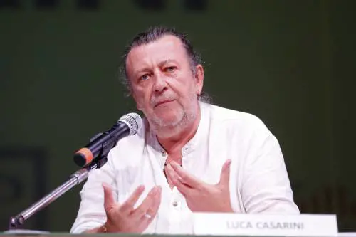 Casarini si difende: "La Chiesa non c'entra". Slitta l'udienza sul caso Mare Jonio