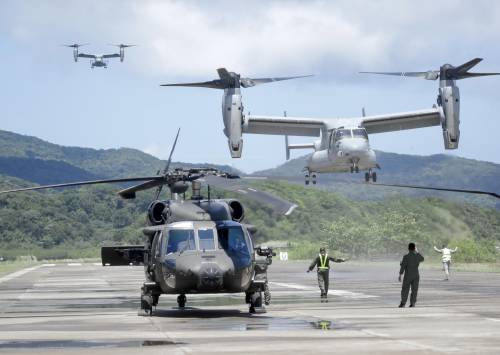 "Bare volanti" ancora in cielo: cosa succede al V-22 Osprey Usa