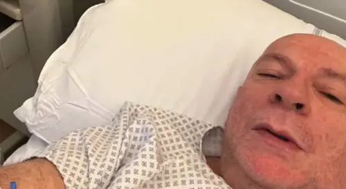 Platinette di nuovo in ospedale: "L'anno più pericoloso della mia vita". Cosa è successo 
