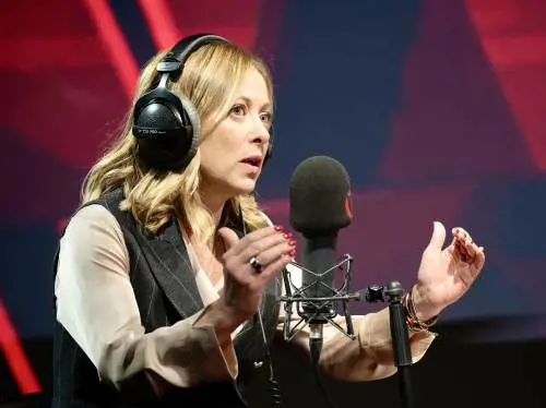 Meloni: "La mia vita privata tutta in piazza, se ne è parlato senza pietà"