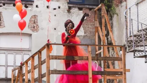 Donna e nera: la "San Nicola" scatena le polemiche in Belgio