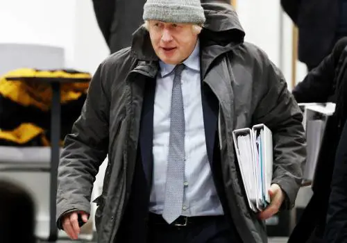 Il mea culpa di Bojo sulla gestione Covid. Le vittime: assassino