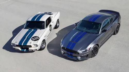 Ford Mustang, la storia di una icona lunga 60 anni