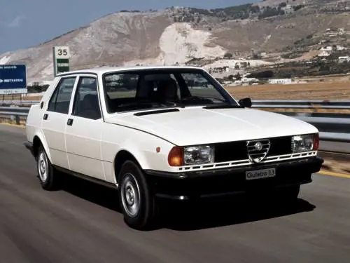 Alfa Romeo Giulietta, la berlina dal cuneo sportivo