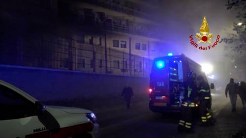Ospedale in fiamme a Tivoli, le immagini dei soccorsi