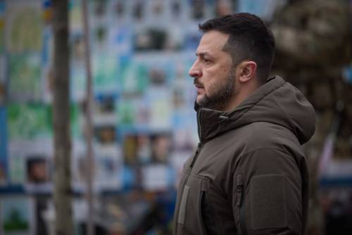 Zelensky torna a Washington: incontro con Biden per sbloccare gli aiuti all'Ucraina