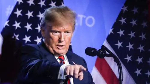 "Scomparso un faldone sul Russiagate": l'ultima accusa contro Donald Trump