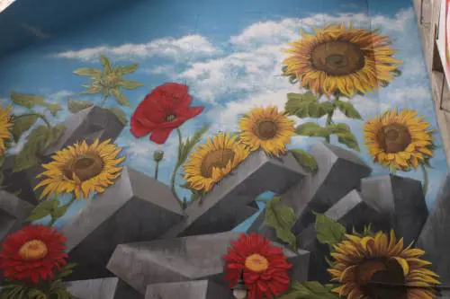 "Nulla su di noi senza di noi". Ad Ascoli il murales che parla di inclusione