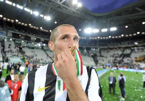 Giorgio Chiellini dice addio al calcio: i momenti più importanti della sua carriera