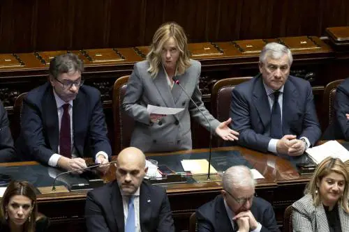"Siamo un Paese serio e virtuoso". Meloni rivendica la riforma del Patto di stabilità