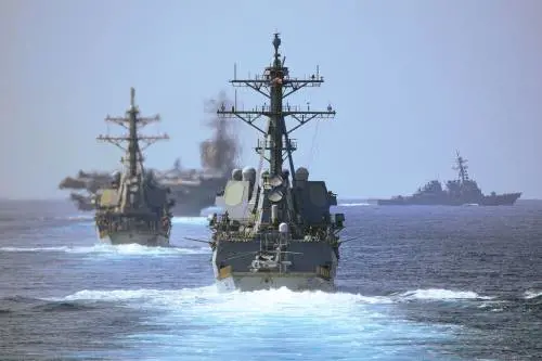 Nave da guerra Usa abbatte drone dallo Yemen: alta tensione nel Mar Rosso