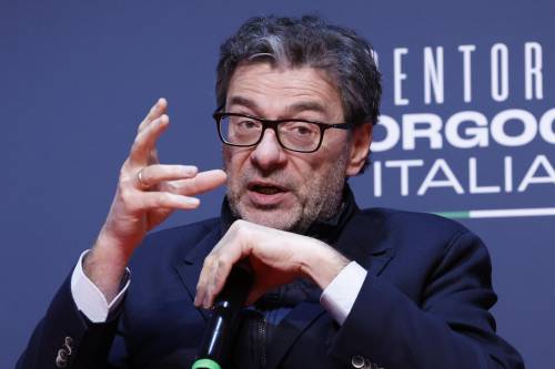 Giorgetti sul patto di stabilità: "Firma? Solo se nell'interesse dell'Italia"
