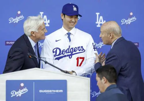 Capre, gatti e colpi di testa