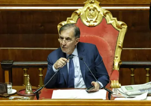 "Chiamateci senatrici". In 76 scrivono a La Russa