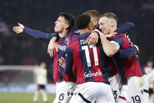 Il Bologna batte la Roma e sogna la Champions nel ricordo di Mihajlovic