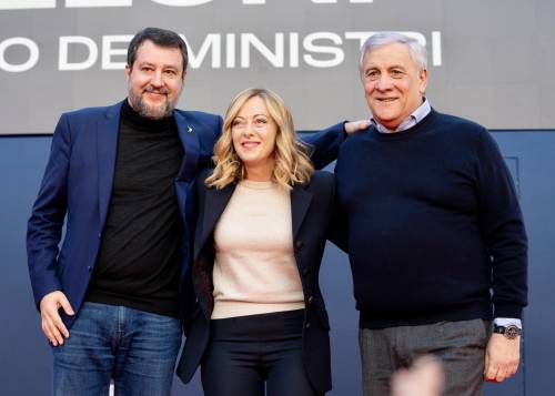 Europee, il pressing di Salvini e Tajani per scongiurare la corsa di Meloni. Il nodo Sardegna