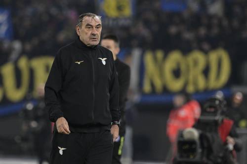 Terremoto in casa Lazio: l'allenatore Maurizio Sarri si è dimesso